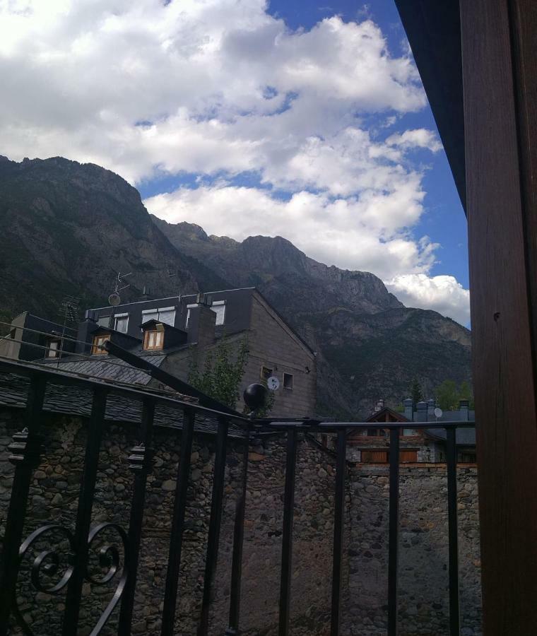 Apartamento En Benasque Casa Sinantonio - Inmocyma Eksteriør bilde